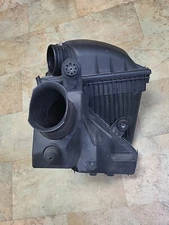 2006-2008 BMW 7- SERIES B7 750i LEFT DRIVER AIR FILTER CLEANER INTAKE BOX 1371