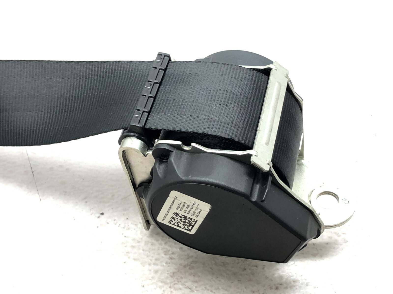 2014-2021 MASERATI QUATTROPORTE AWD CENTER REAR SEATBELT RETRACTOR OEM