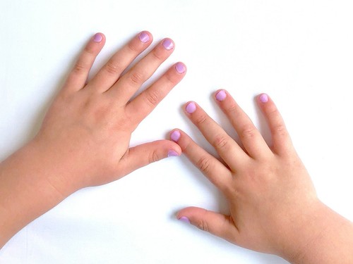 Niños Esmalte de Uñas Miss Nella No Tóxico Despegar Odour-Less Base de Agua 4ML - Imagen 8 de 105