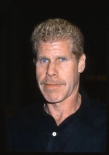 2001 RON PERLMAN Candid Original 35mm Slide Transparency HELLBOY SONS OF ANARCHY