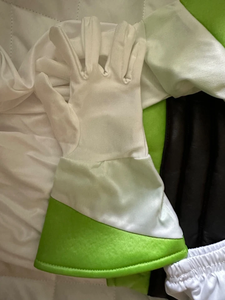 Novo Disney BUZZ LIGHTYEAR Costune tamanho 9/10 Novo com etiquetas - Imagem 4 de 4