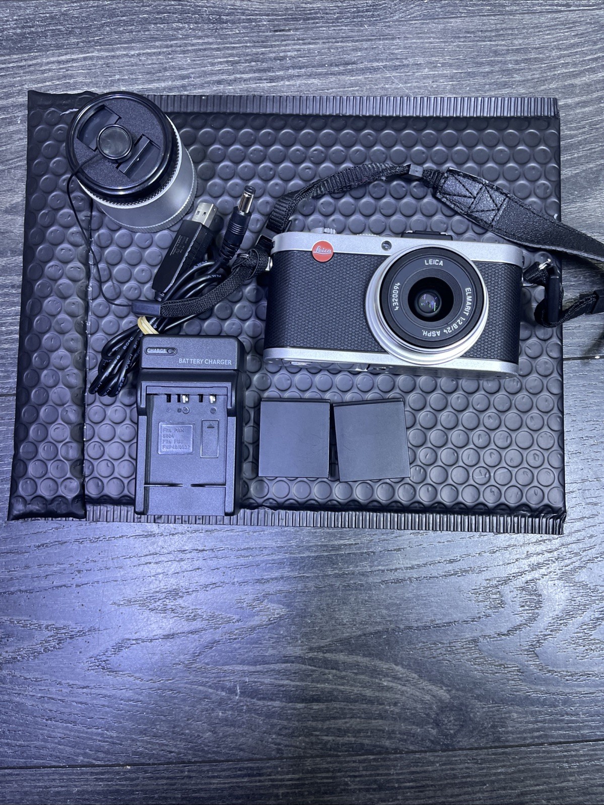 Leica X2  16.1MP  Compact Digital Camera - Sliver