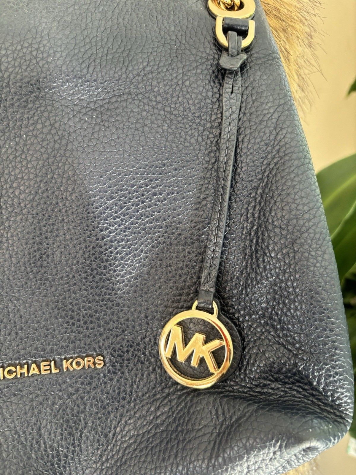 Michael Kors Jet Set Chain medium shoulder tote in black pebbled leather thumbnail 8