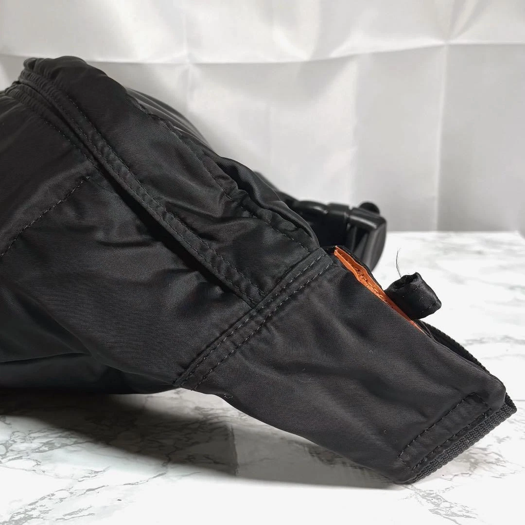 PORTER Yoshida TANKER Gürteltasche aktuelles Modell schwarz Doppelreißverschluss Nylon Japan