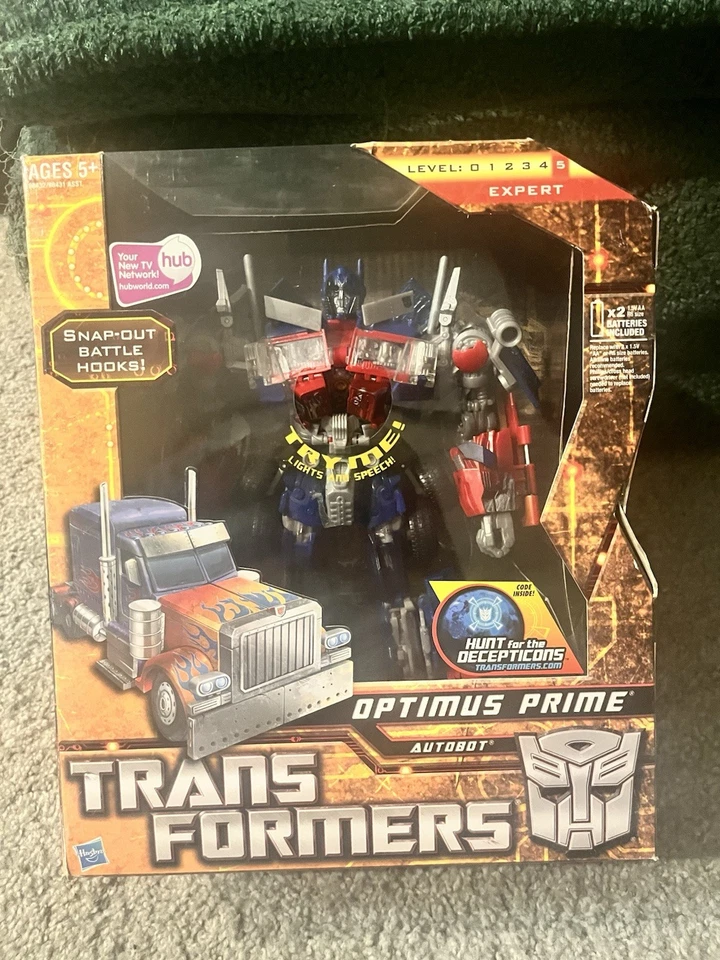 Transformers ROTF Jetfire (2009) And HFTD Optimus Prime (2010) Leader Class CIB - Image 2 of 4