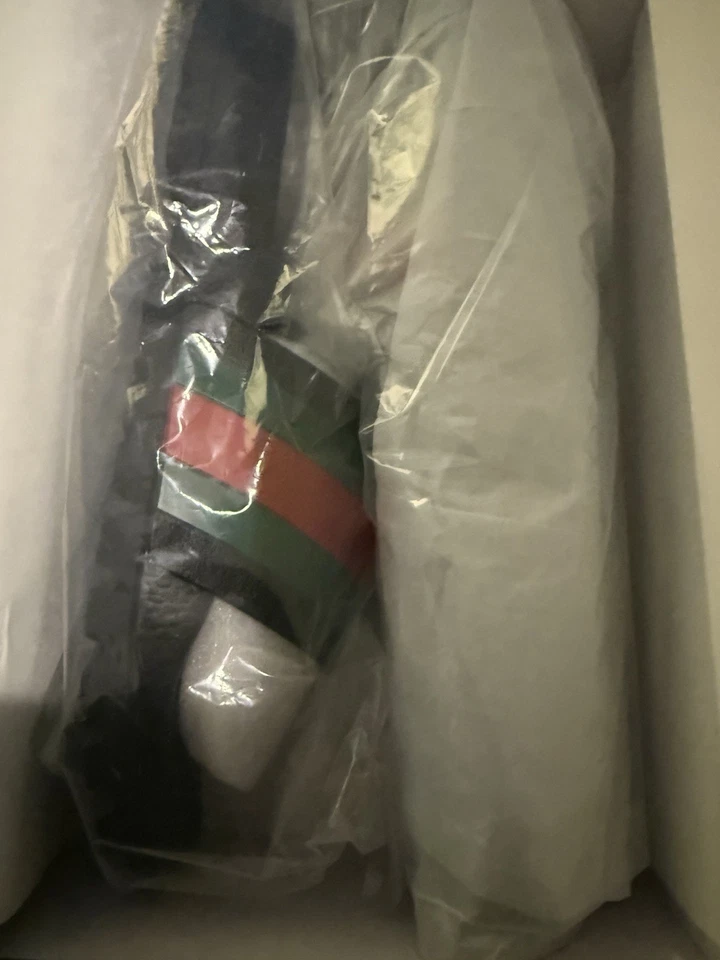 Toboganes Gucci para hombre talla 11 Foto 3 de 4