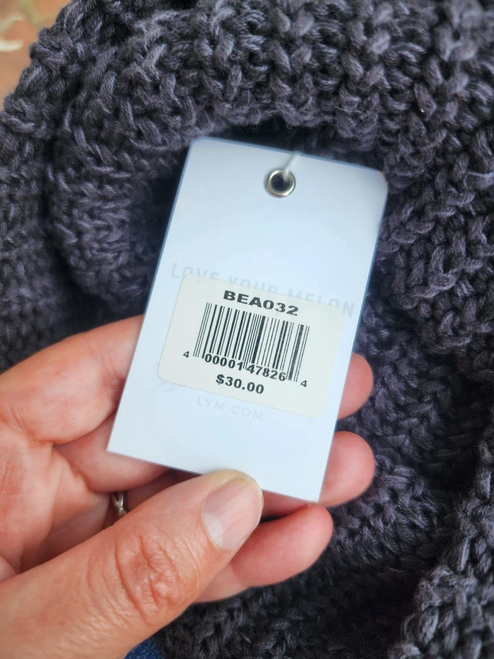 Love Your Melon Smoke Gorro Tejido Sombrero Slouch con Parche Gran Tamaño NUEVO Foto 4 de 4