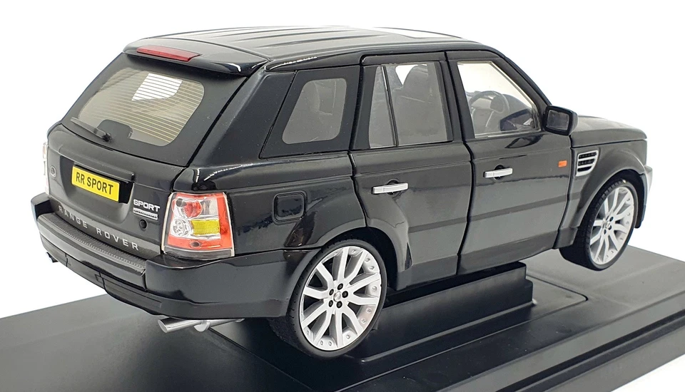 Ertl 1/18 Scale Diecast 42143 - Range Rover Sport - Black - Image 2 of 4