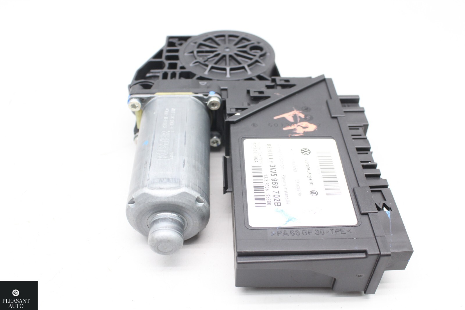 FRONT RIGHT DOOR WINDOW MOTOR 3W5959702 BENTLEY FLYING SPUR OEM (06-12) 