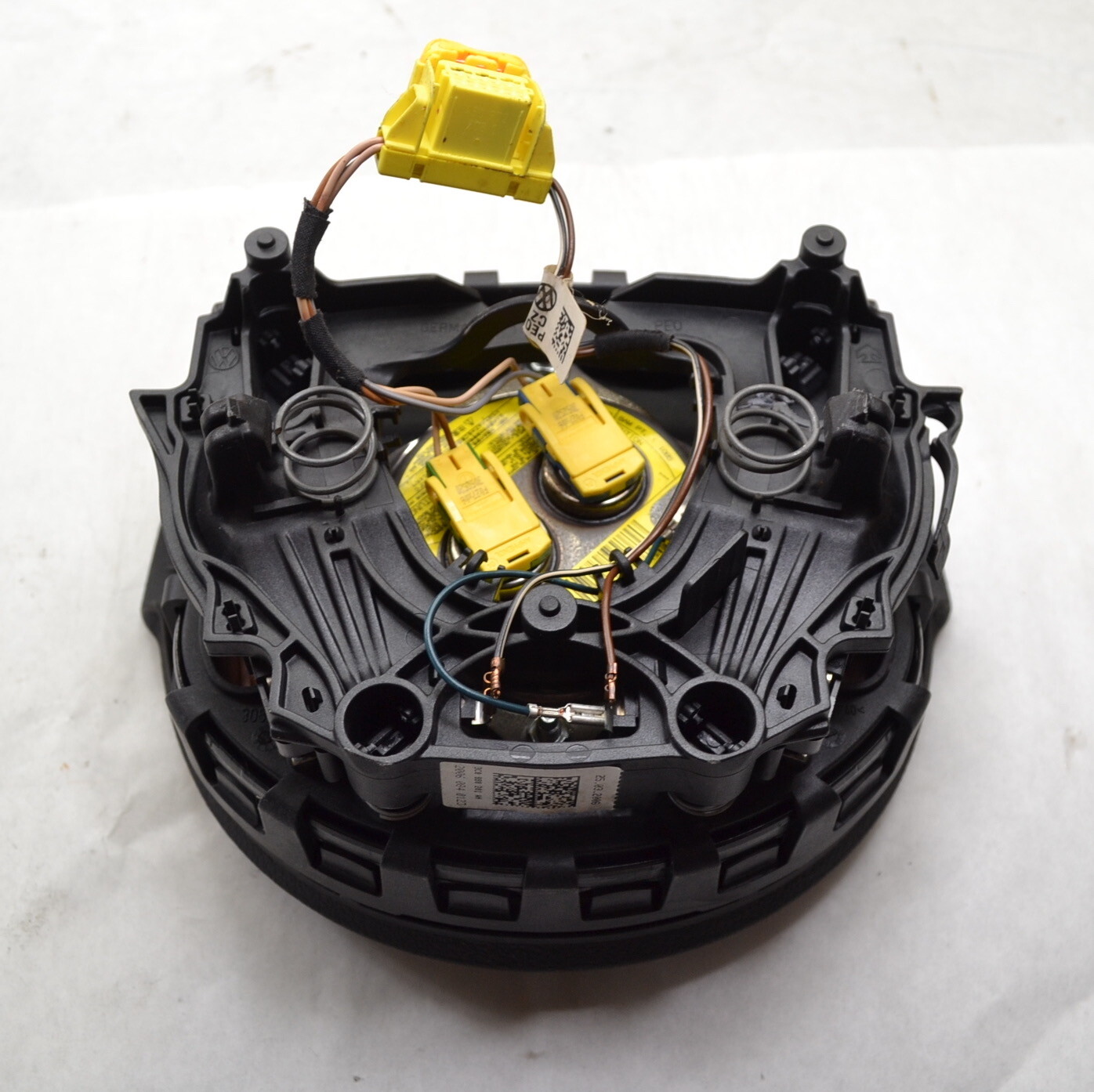 20062010 VW Passat B6 3c0880201ah Steering Wheel Cover Panel Horn