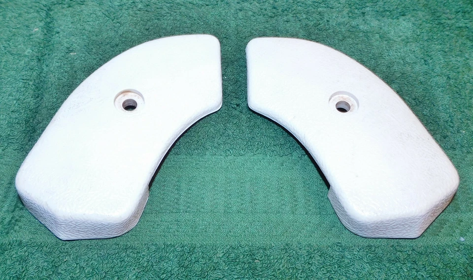 Mustang GT Shelby Cougar Xr7 1965 1966 1967 original L+R cubierta de bisagra de asiento pergamino Foto 2 de 3