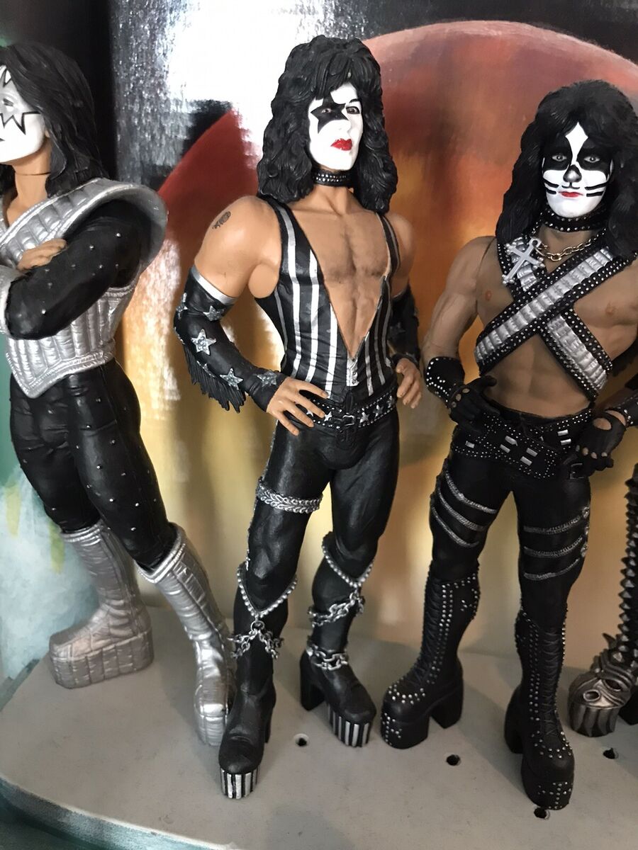KISS Love Gun Boxed Set by McFarlane Toys | eBay KISS Love Gun Boxed Set by McFarlane Toys | eBay