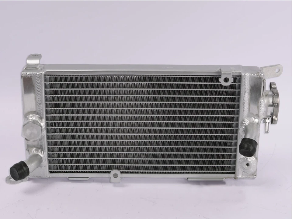 Radiador todo aluminio para Kawasaki KLR650/Camo 2015-2018 2016 2017 Foto 3 de 4