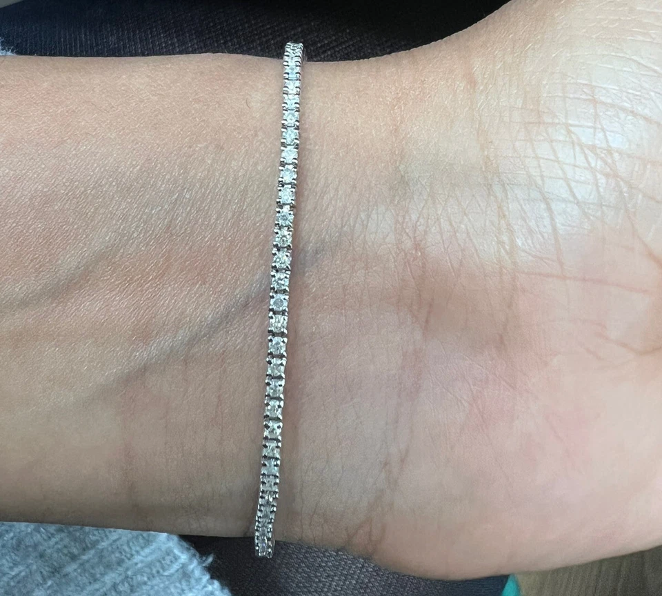 Oferta Black Friday - Pulsera de tenis redonda de diamantes de 1,40 quilates, oro blanco Foto 4 de 4