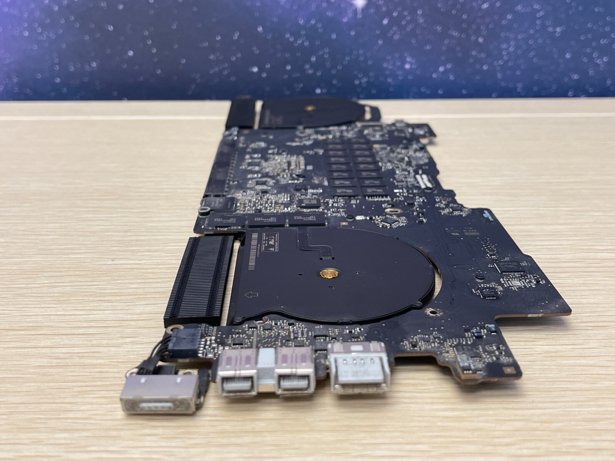 Apple MacBook Pro 15 Apple MacBook Pro 15