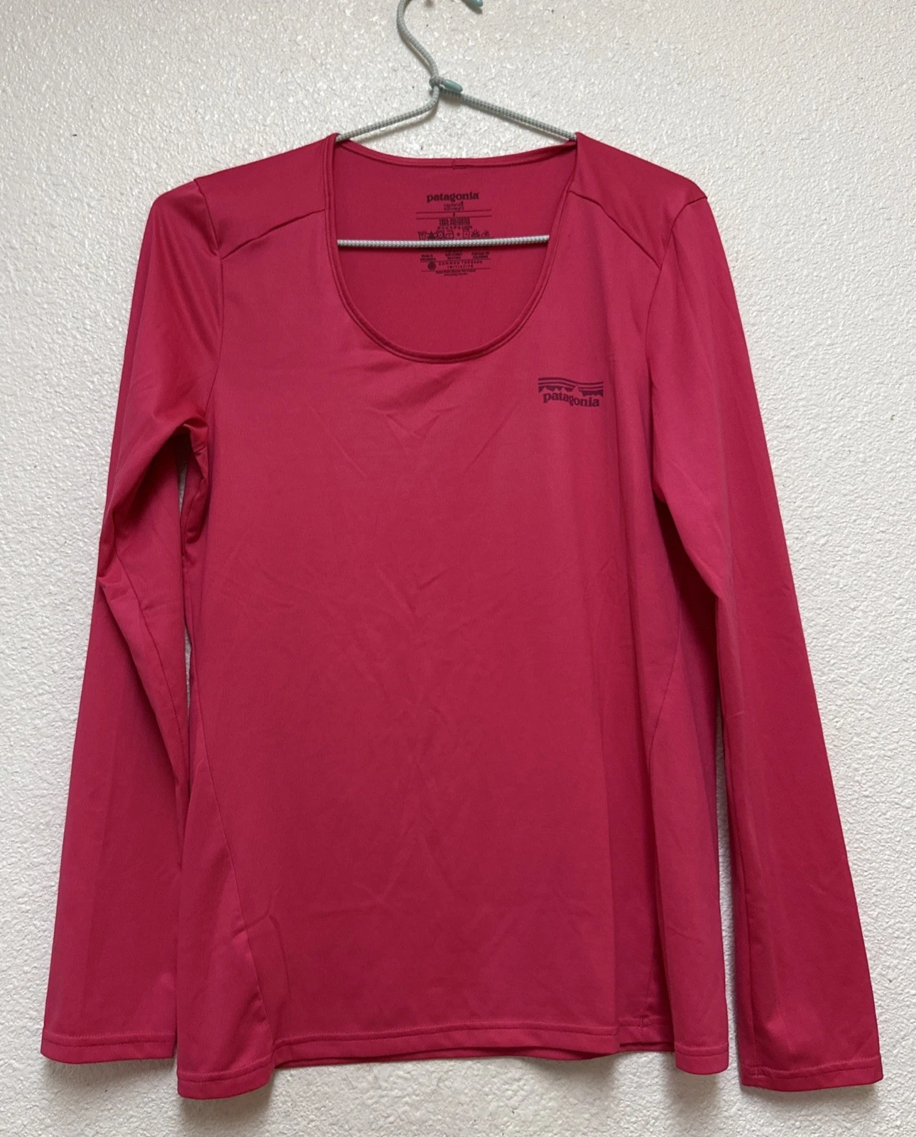Patagonia Women's Pink Capilene 1 Lightweight Scoop Neck Base Layer Top Sz S