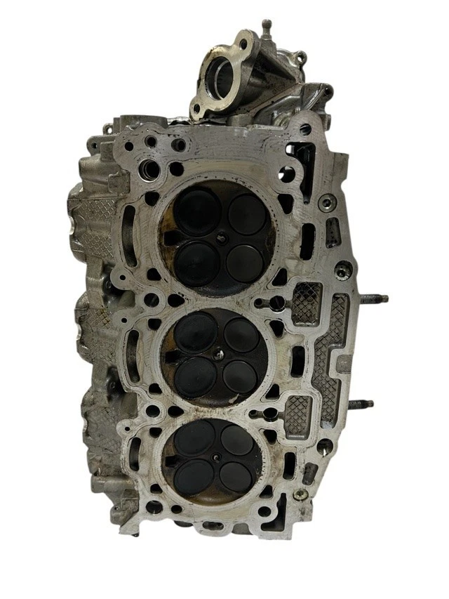 GM Cylinder Head CORE 3.6L Chevrolet GMC Cadillac Buick 12668130 Passenger Right Foto 2 de 4
