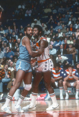 Fred Foster Buffalo Braves fights for position with Truck Robinson- Old Photo