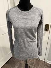 lululemon athletica Long Sleeve Swiftly Top 8