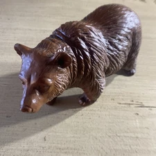 Vintage Red Mill Mfg. Pecan Resin Handcrafted Brown Bear Marked Made in USA