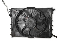 Mercedes-Benz GLC X253 C253 2016 Diesel Wasserkühler Kühlerdpaket A0995040700 Mercedes-Benz GLC X253 C253 2016 Diesel Wasserkühler Kühlerdpaket A0995040700