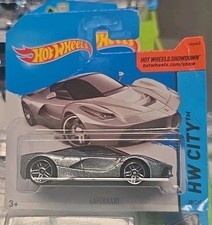 Hot Wheels Ferrari LaFerrari - Silver Short Card - 38/250 Slight Crease On Front