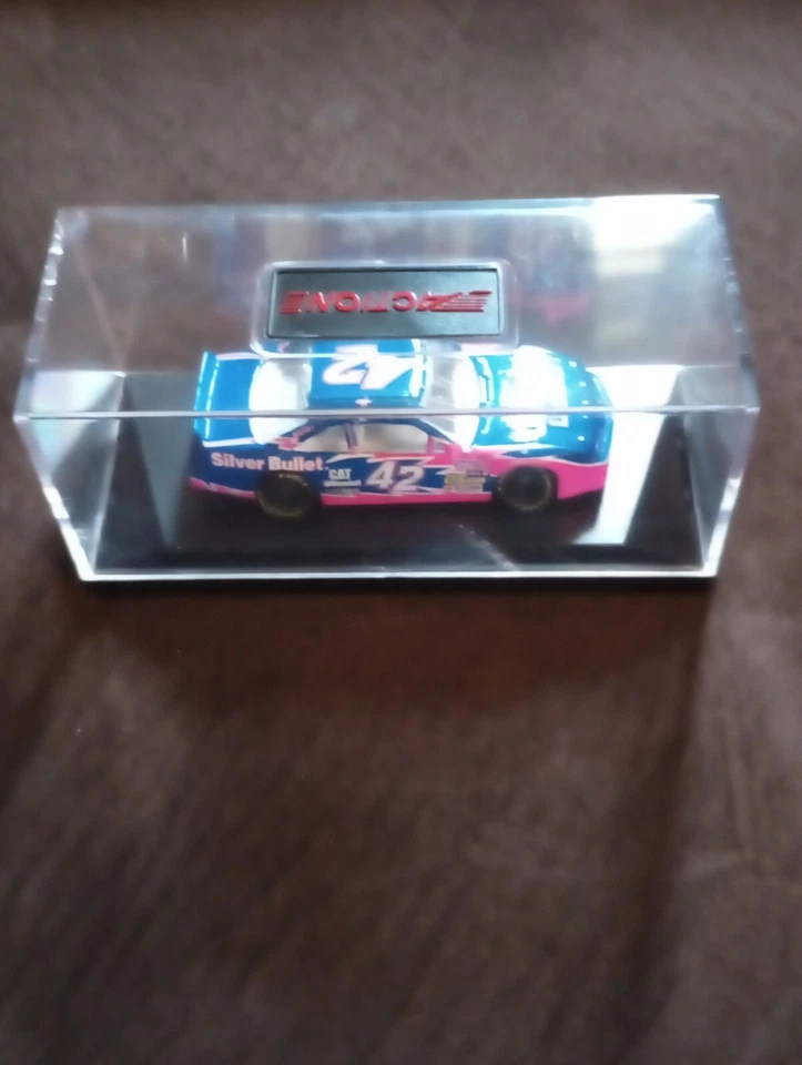 Lote de 3 coches modelo coleccionables de acción fundidos a presión vintage Foto 2 de 4