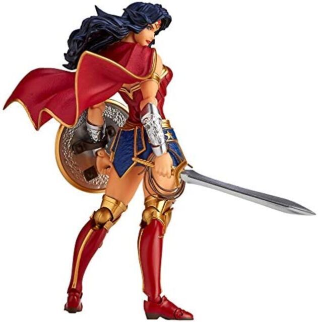 Wonder Woman Amazing Yamaguchi Revoltech Action Figure