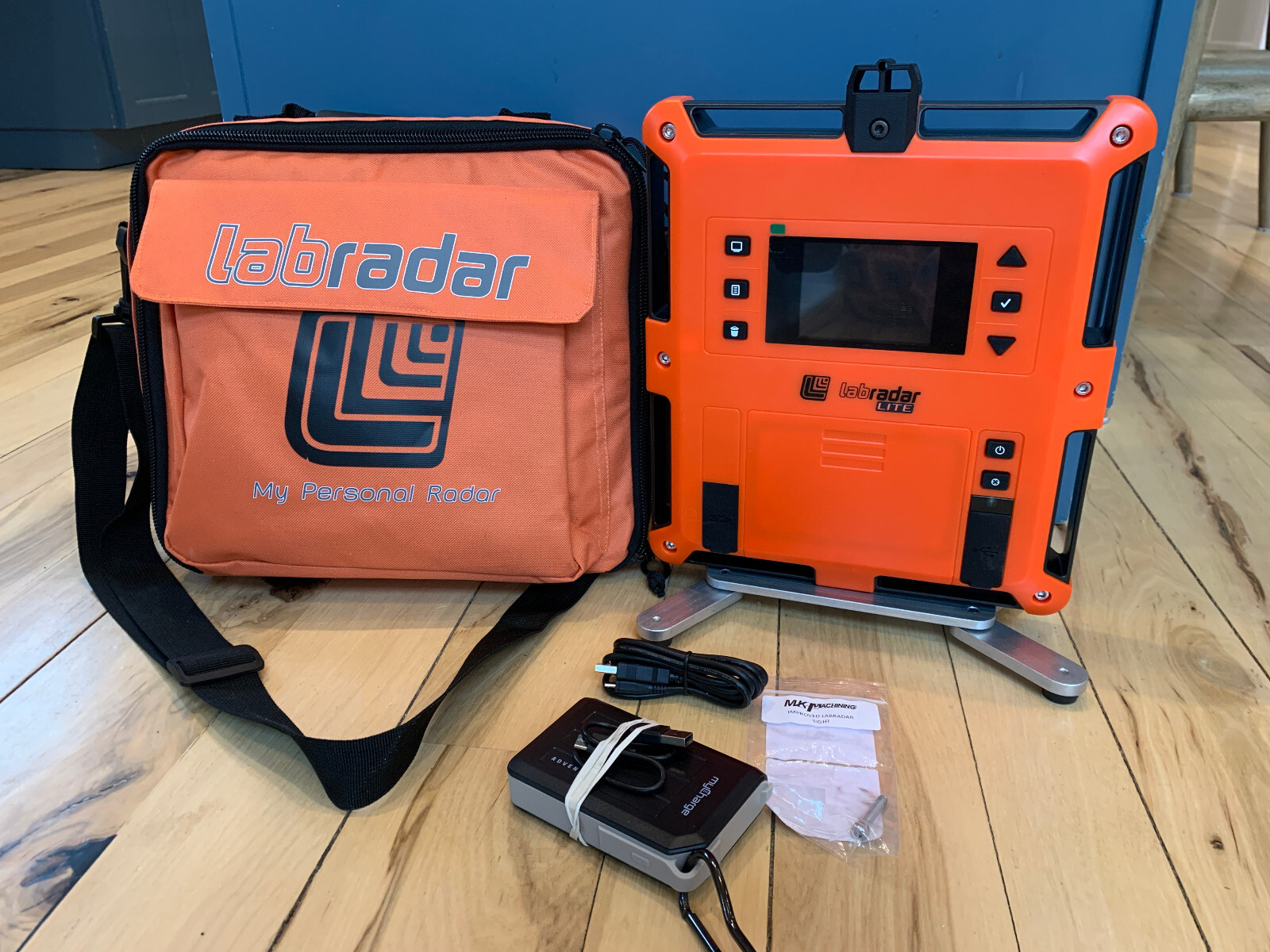 Labradar Chronograph Lite NonBluetooth Padded Case Charger & Quad