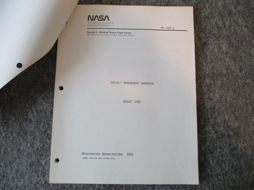 NASA MSFC JSC SPACE SHUTTLE SAFETY REPORTS/MANUALS/TECHNICAL&OFFICE MEMOS SET-10 - 第 23/24 張圖片