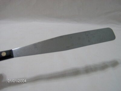 FLINT ARROWHEAD CAKE DECORATING FROSTING ICING SPREADER KNIFE Stainless Vanadium