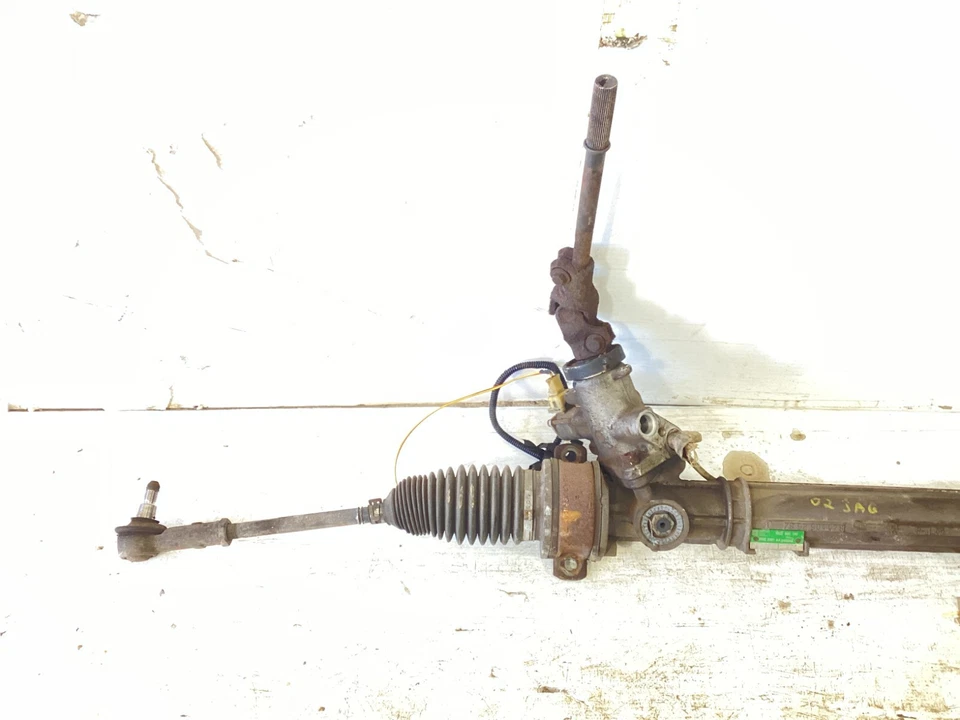 1998 - 2003 Jaguar XJ8 Vanden Plas Power Steering Rack And Pinion MNE3901AA OEM. Foto 3 de 4