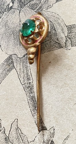 Épingle à Revers "America First" - Badge Bouclier USA émaillé