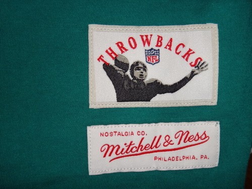 Dan Marino Mitchell & Ness Miami Dolphins Men's Name & Number Jersey T-Shirt - Picture 3 of 4