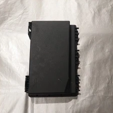  VAUXHALL ASTRA H, ZAFIRA B, Opel astra H, FRONT FUSE BOX COVER LID NEW 13125865