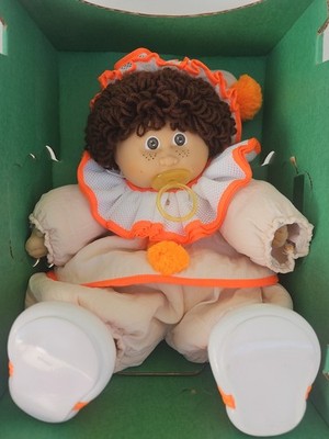1983 Cabbage patch Jesmar hm# 4, freckles, pacifier, Jesmar Coleco Outfit In Box