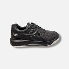 Valentino Garavani Para hombres Negro Romano Tachuela Parte Baja Tenis Zapatos Talla EU:41 US:8