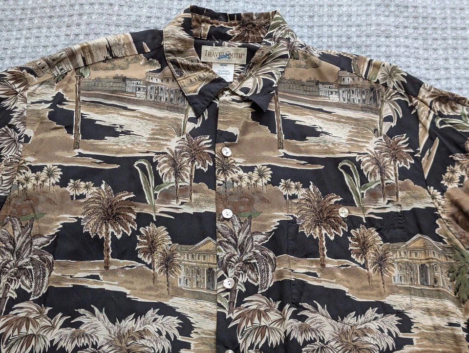 Camisa TravelSmith masculina grande marrom preta havaiana resort viscose estampa de palmeira - Imagem 2 de 4