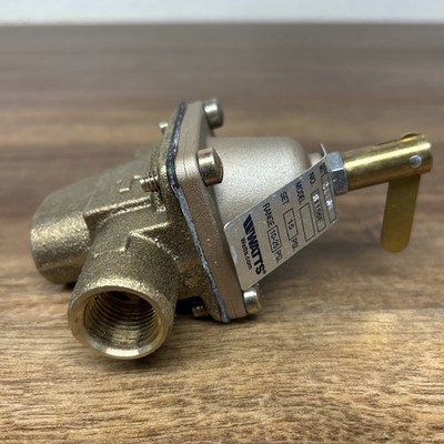 Watts B1156F 1/2'' Bronze High Capacity Feed Water Pressure Regulator 0950000