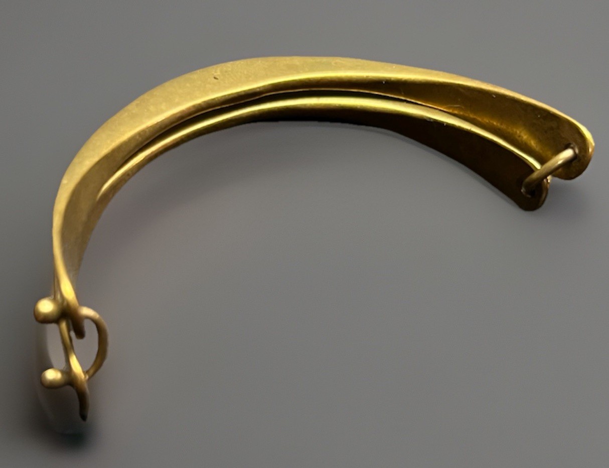 Vintage Solid Brass Hinged Torque Cuff Bracelet M… - image 4