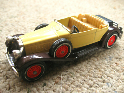 VINTAGE 1969 LESNEY MATCHBOX 1930 PACKARD VICTORIA YESTERYEAR No
