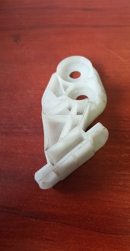 BMW 3ER E46 STOßSTANGE HALTERUNG HALTERUNG VORNE LINKS 8195295