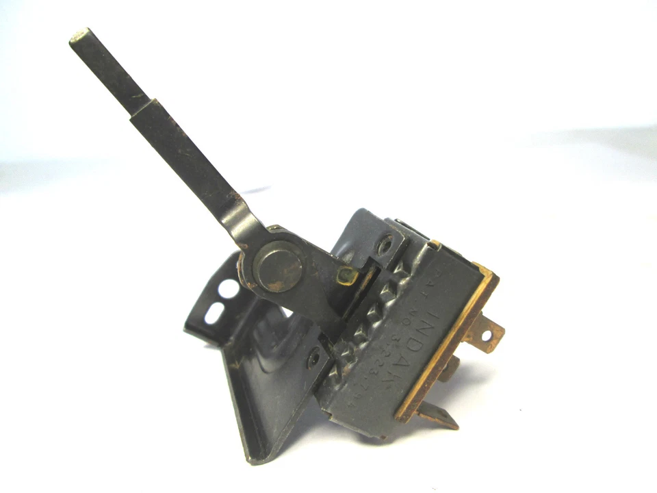 INTERRUPTOR SOPLADOR CALENTADOR AIRE ACONDICIONADO FORD THUNDERBIRD COUGAR YH-75 72-74 NUEVO DE COLECCIÓN Foto 3 de 3