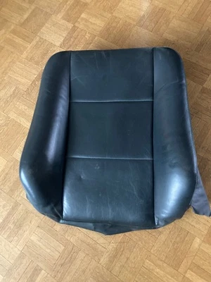 Mercedes w210 Sitz Bezug Leder / Kunstleder Rückenlehne Beifahrersitz 2109100016 - Bild 1 von 4