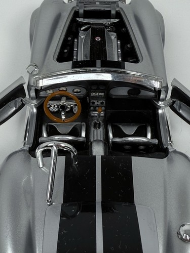 JADA 1/24 BIGTIME MUSCLE Silver/Black 1965 SHELBY COBRA 427 S/C No 90540 - Bild 10 von 13