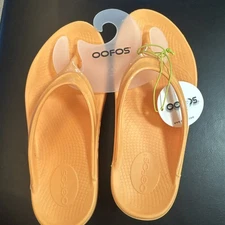 Oolala Women’s Oofos Thong - Glow Size 7