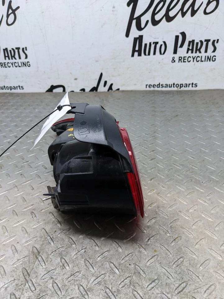 Passenger Right Tail Light Fits 16-23 MAZDA MX-5 MIATA 1167201 - Image 4 of 4