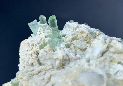 Cristal de turmalina verde natural de 31 gramos/especimen de Afganistán - Imagen 7 de 11