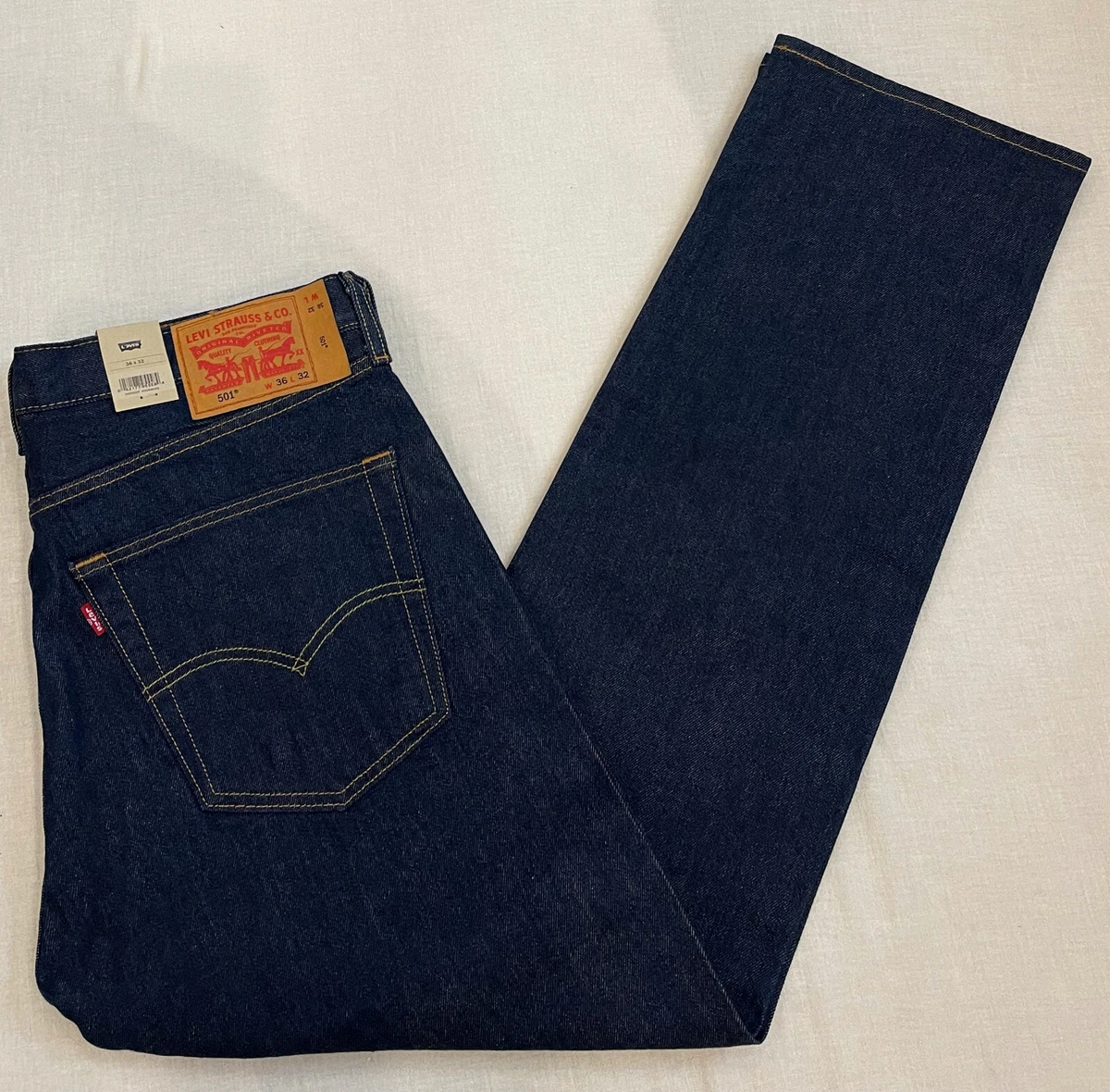 Navy blue sales levis 501