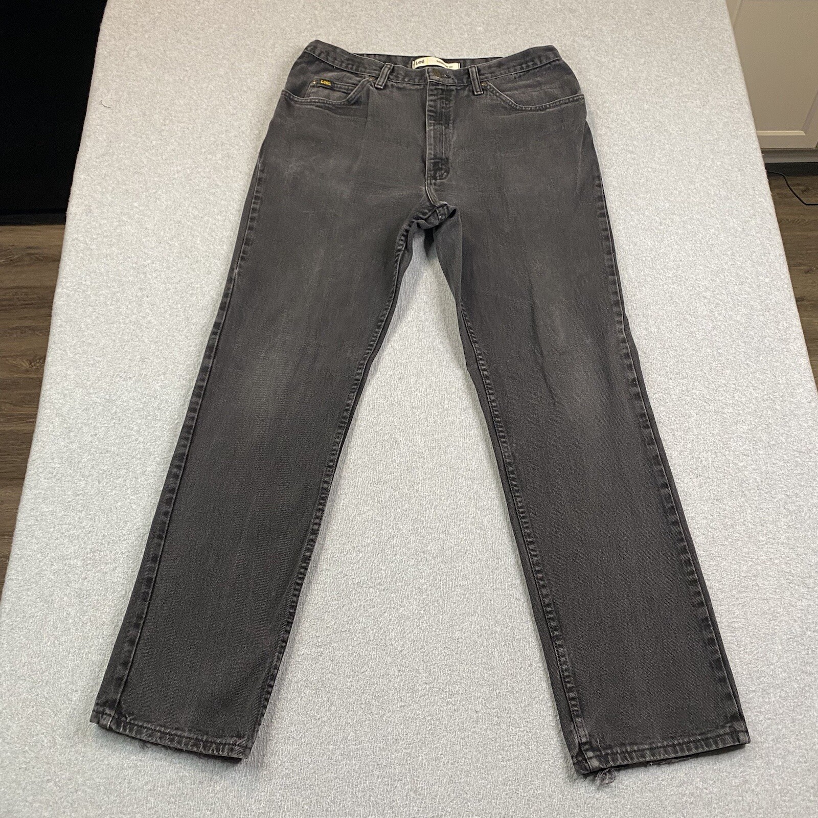 Lee Jeans Mens 38x34 Distressed Black Denim Fits 36x33 Grunge Faded Cotton